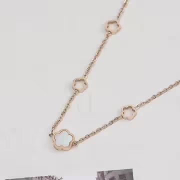 316鋼飾×小梅花×手鍊×金色