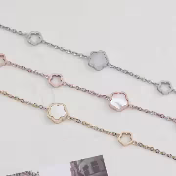 316鋼飾×小梅花×手鍊×銀色