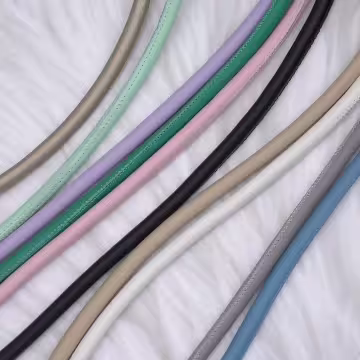 單色簡約皮革×手機斜背雙勾掛繩×奶咖