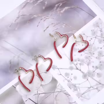 安可拉復古紅心&times;蚊香盤U型耳夾