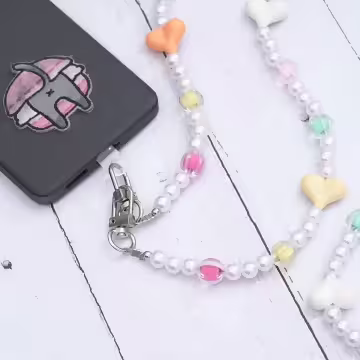 彩色愛心×白色珍珠×手機斜背雙勾掛繩
