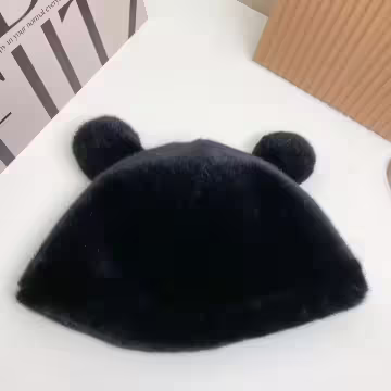 毛絨小熊×毛帽×黑色