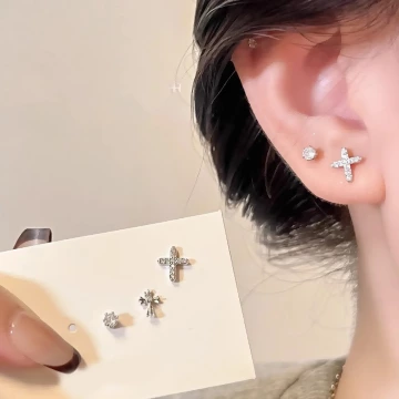 輕奢十字架小水鑽×三套件耳環組.avif