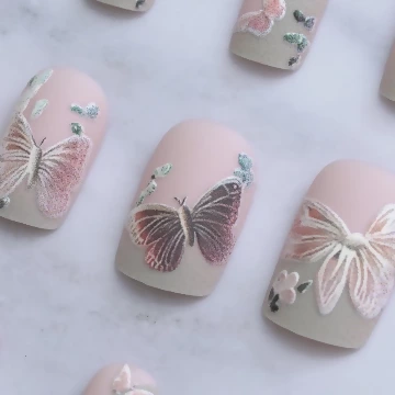粉嫩浮雕蝴蝶霧面×穿戴式手指甲片×二十四入.avif