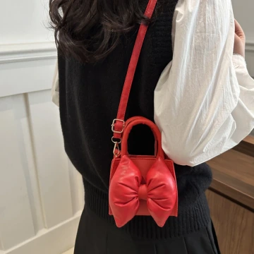 澎澎蝴蝶結小廢包×斜背包×紅色.avif