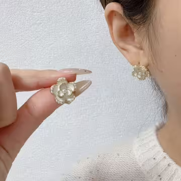 小香風珍珠山茶花×耳環×共二色