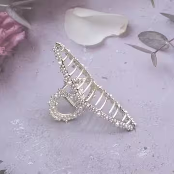 精緻細碎小珍珠×鯊魚夾