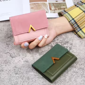 金屬V字磨砂麂皮×三折短皮夾×綠色