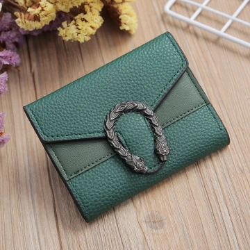 龍紋馬蹄荔枝皮革×三折短皮夾×綠色.avif