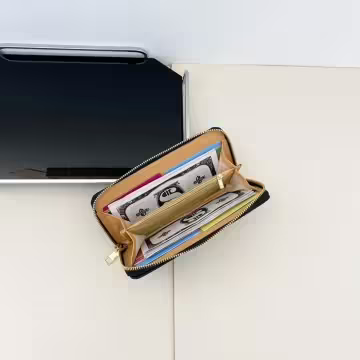 細編交織紋×拉鍊長皮夾×黑色