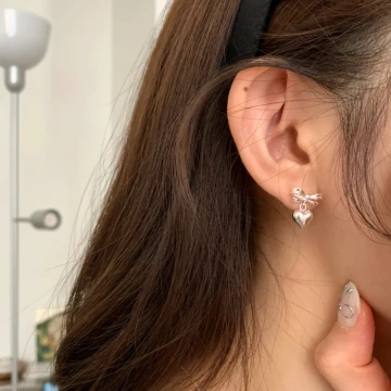 925銀針×愛心蝴蝶結×吊墜耳環.avif