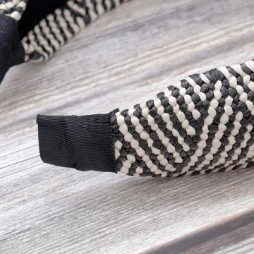 草編黑白條紋寛版×髮箍.avif