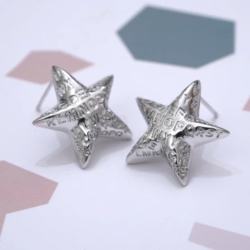 字母五角星×吊墜耳環.avif