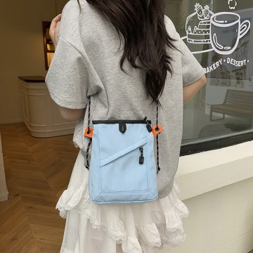 中性工裝小方包×斜背包×藍色.avif