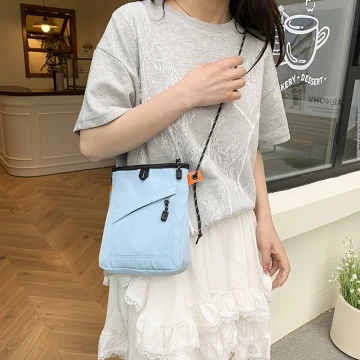 中性工裝小方包×斜背包×藍色.avif
