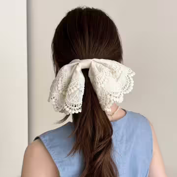 白蕾絲刺繡蝴蝶結×蝴蝶夾×髮夾
