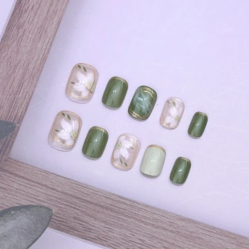 綠意山茶花亮面×穿戴式手指甲片×二十四入.avif