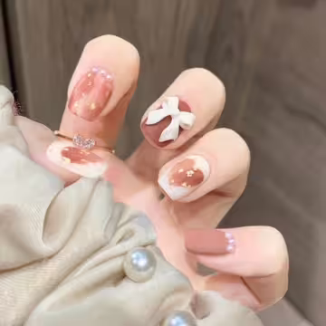 暈染愛心蝴蝶結霧面&times;穿戴式手指甲片&times;二十四入