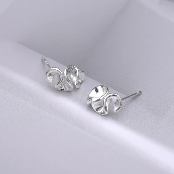 925銀針×復古雛菊小花×耳針.avif
