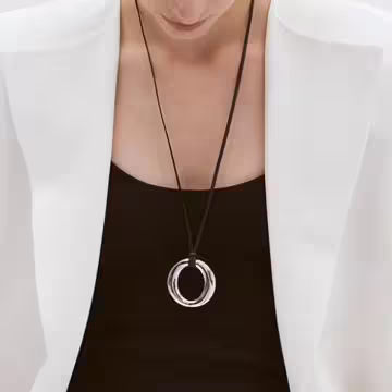 金屬圓環×皮革繩×可調節長項鍊×共二色