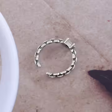 925銀飾&times;方型綠鑽鍊條&times;開口戒指