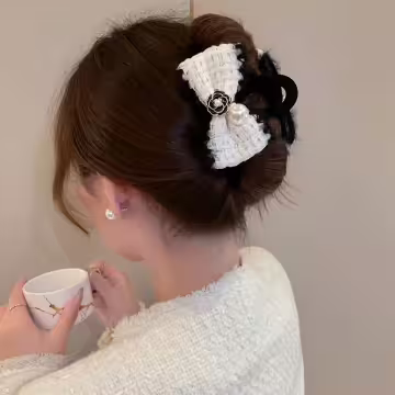 山茶花珍珠毛線編織×鯊魚夾×共二色