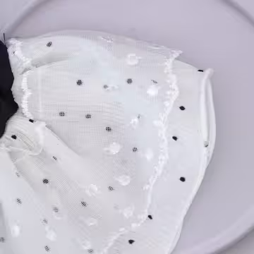 白紗點點蕾絲裙擺×大腸髮束