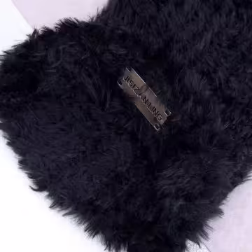 金屬標牌仿貂毛×毛帽×黑色