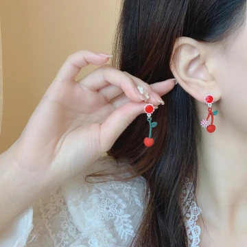 紅玫瑰愛心銀蔥亮面×穿戴式手指甲片×二十四入 .avif