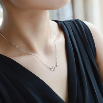 925銀飾&times;塗鴉鏤空星星&times;鎖骨項鍊 .avif