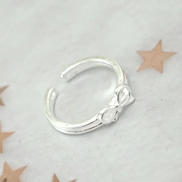 925銀飾&times;蝴蝶小結&times;開口戒指.avif