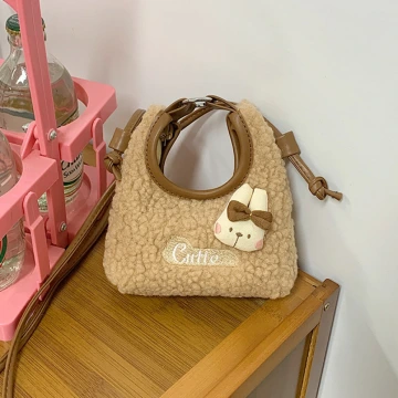 Cutie小兔羊羔捲毛&times;斜背包&times;棕咖.avif