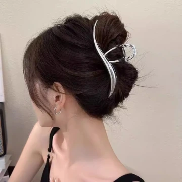 小熊毛絨絨&times;鯊魚夾&times; 共三色.avif