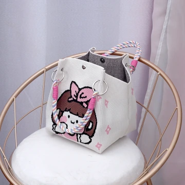 粉綠蝴蝶&times;針織手提袋.avif