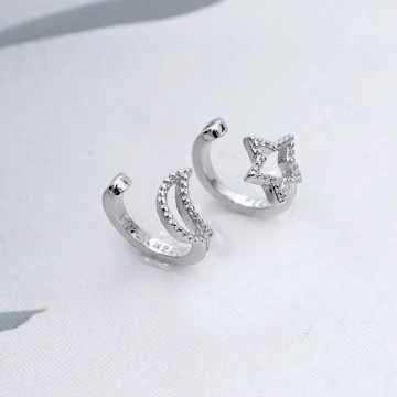星與月&times;U型耳骨夾.avif