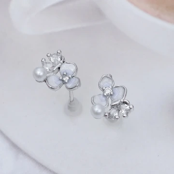 925銀針&times;垂墜領結晶鑽&times;耳扣.avif