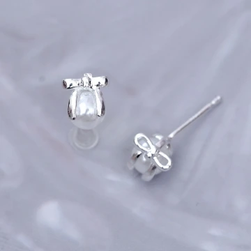 925銀針&times;垂墜領結晶鑽&times;耳扣.avif