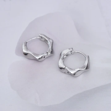 925銀針&times;黑波點點&times;耳扣.avif