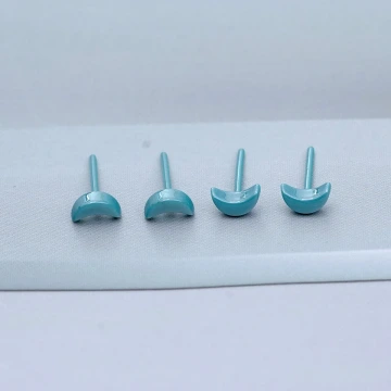 馬上發財&times;不對稱吊墜耳環.avif
