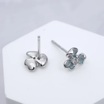 925銀針&times;流光方鑽&times;耳扣.avif