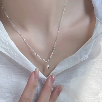925銀飾&times;守護之翼&times;鎖骨項鍊.avif