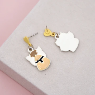 銀色愛心蝴蝶結&times;吊墜耳環.avif