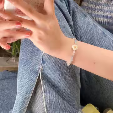 藍天珍珠小白花&times;固定式串珠手鍊