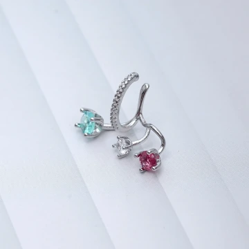 靈動粉蝶&times;三角耳夾.avif