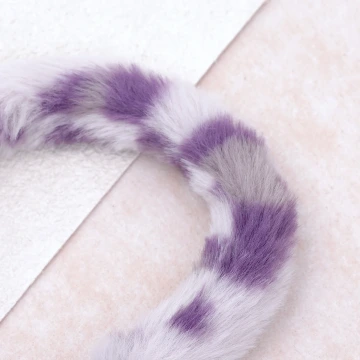 毛球鈴鐺&times;手機腕帶掛繩&times;紅色.avif