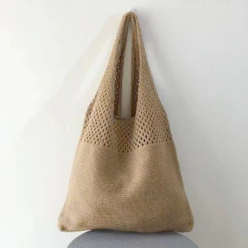 素色拼接鏤空針織&times;肩背包&times;黑色.avif