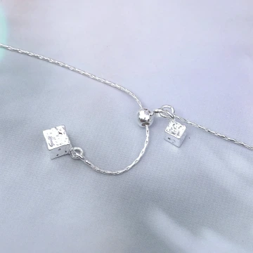 925銀飾&times;小花蕊&times;鎖骨項鍊.avif